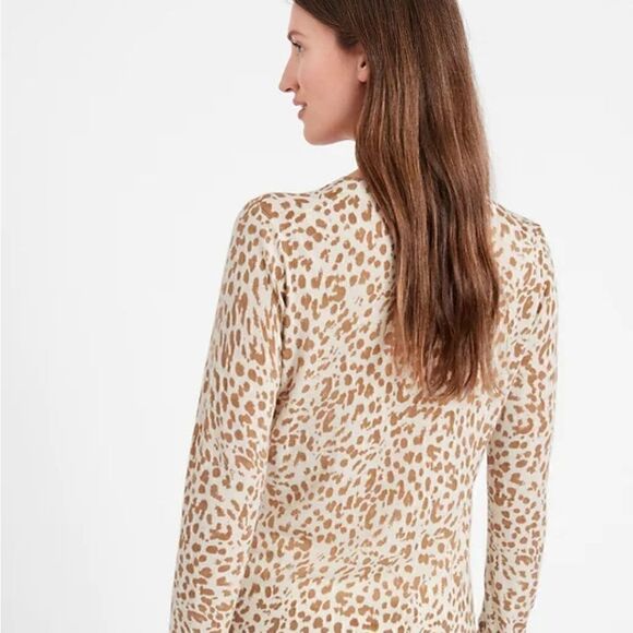 NWT Banana Republic Merino Wool Sweater - Picture 3 of 8